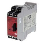 Non Contact door switch controller for D40A,  2 instantaneous, 2 timed, 2 Aux, Screw terminals, 24DC