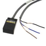 Proximity sensor, inductive, unshielded, 5mm, DC, 3-wire, PNP-NO, 5m cable