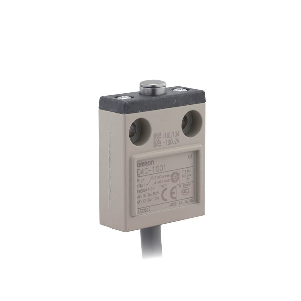 D4C-1G01 5M